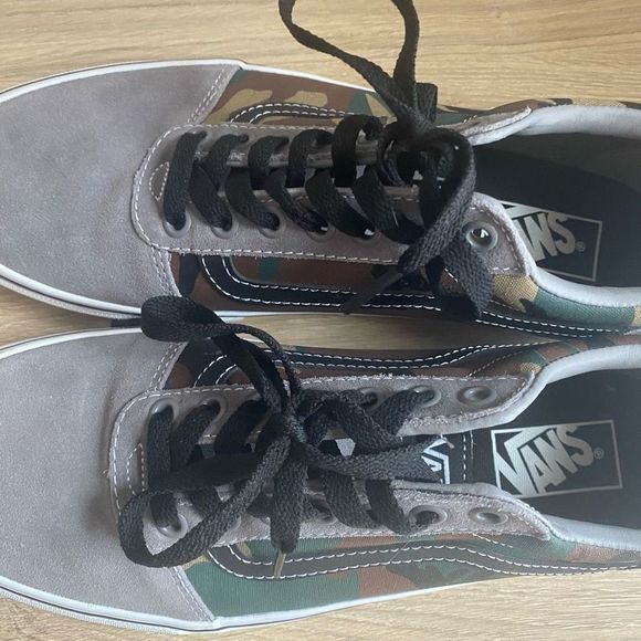 VANS Ward Camo-Frost Grey Men’s 9.5  -  $312 on STOCK X!!! - Picture 9 of 11